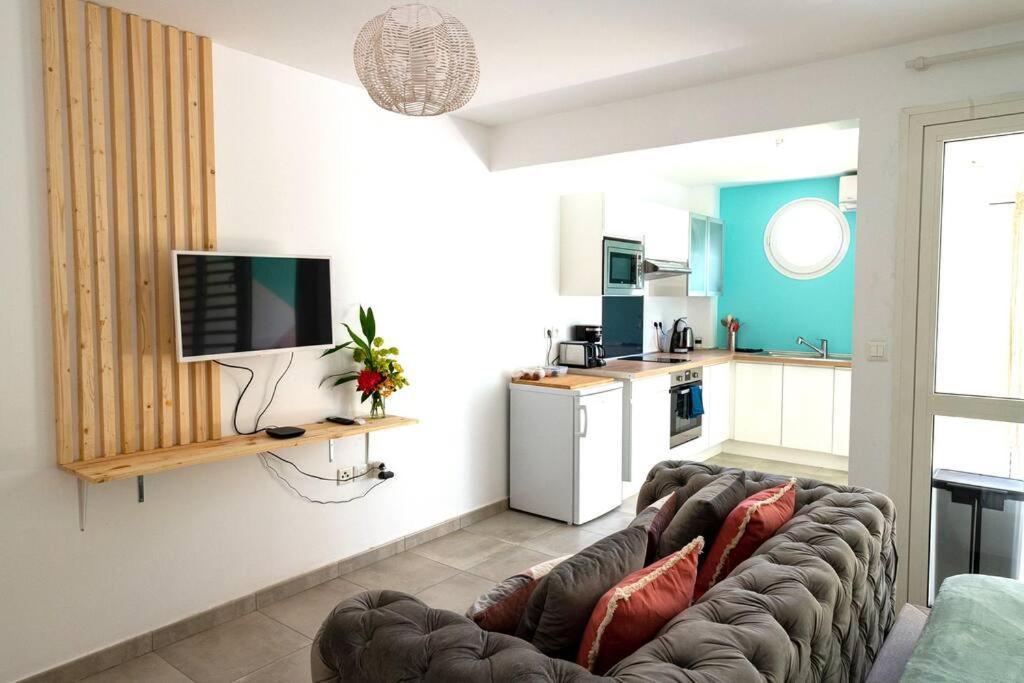 Apartamento Nuage & Cocon, Jardin, Wifi Et Parking Prive Fort-de-France Exterior foto