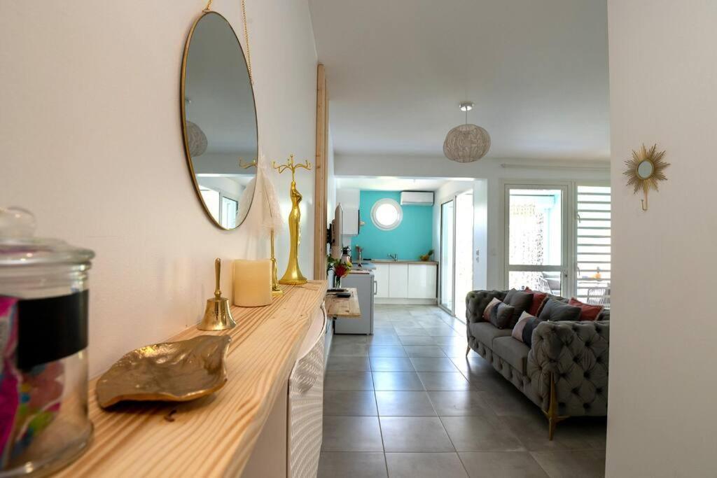 Apartamento Nuage & Cocon, Jardin, Wifi Et Parking Prive Fort-de-France Exterior foto